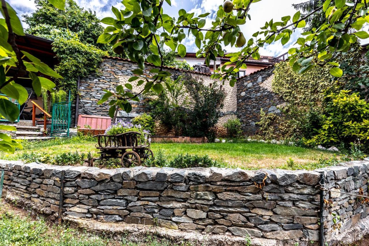 Ferienwohnung Avlija Garden Gem SJJ Exterior foto