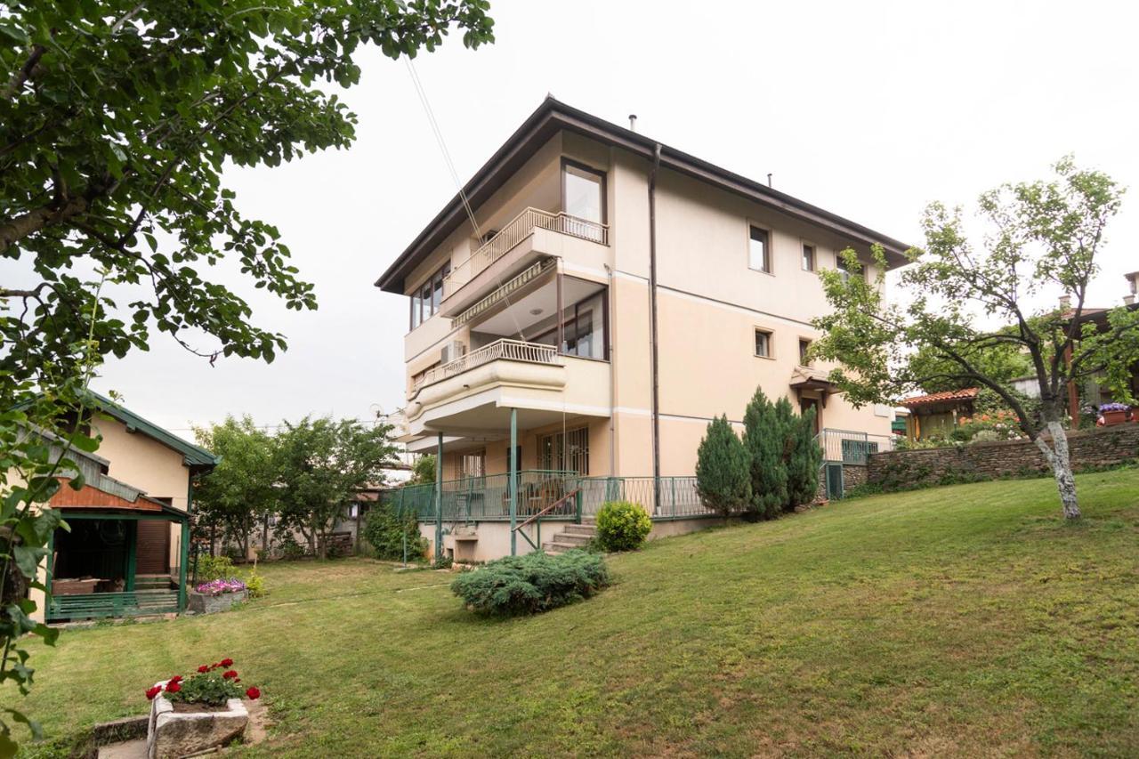 Ferienwohnung Avlija Garden Gem SJJ Exterior foto