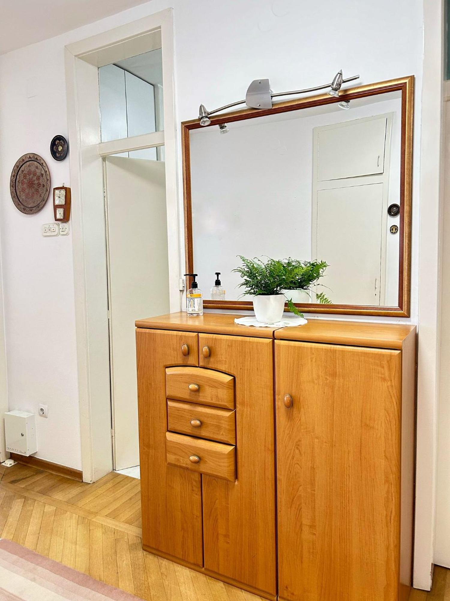 Ferienwohnung Avlija Garden Gem SJJ Exterior foto